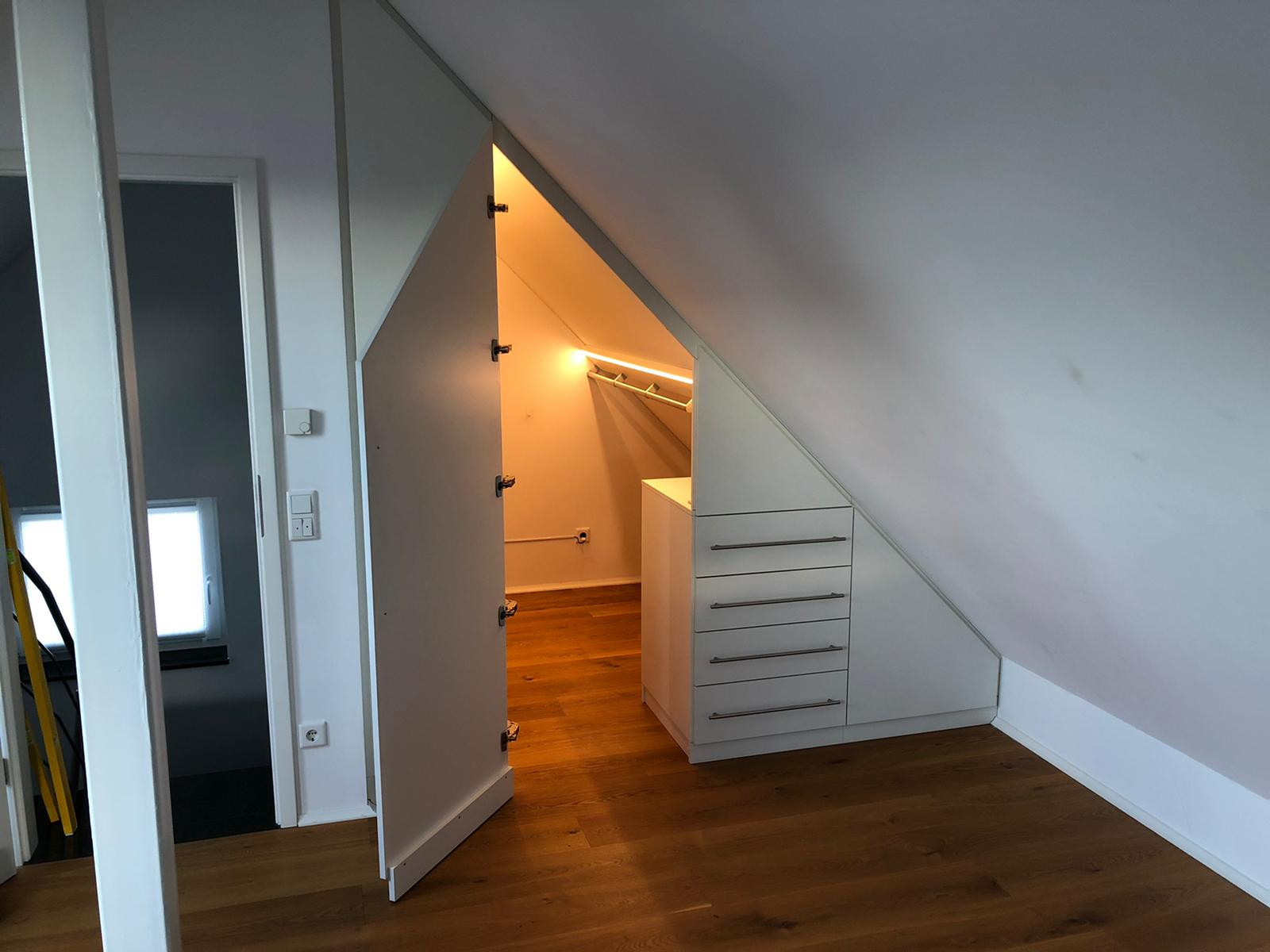 Begehbarer Kleiderschrank Dachschräge Ankleide Eckschrank for Kleiderschrank Für Dachschräge